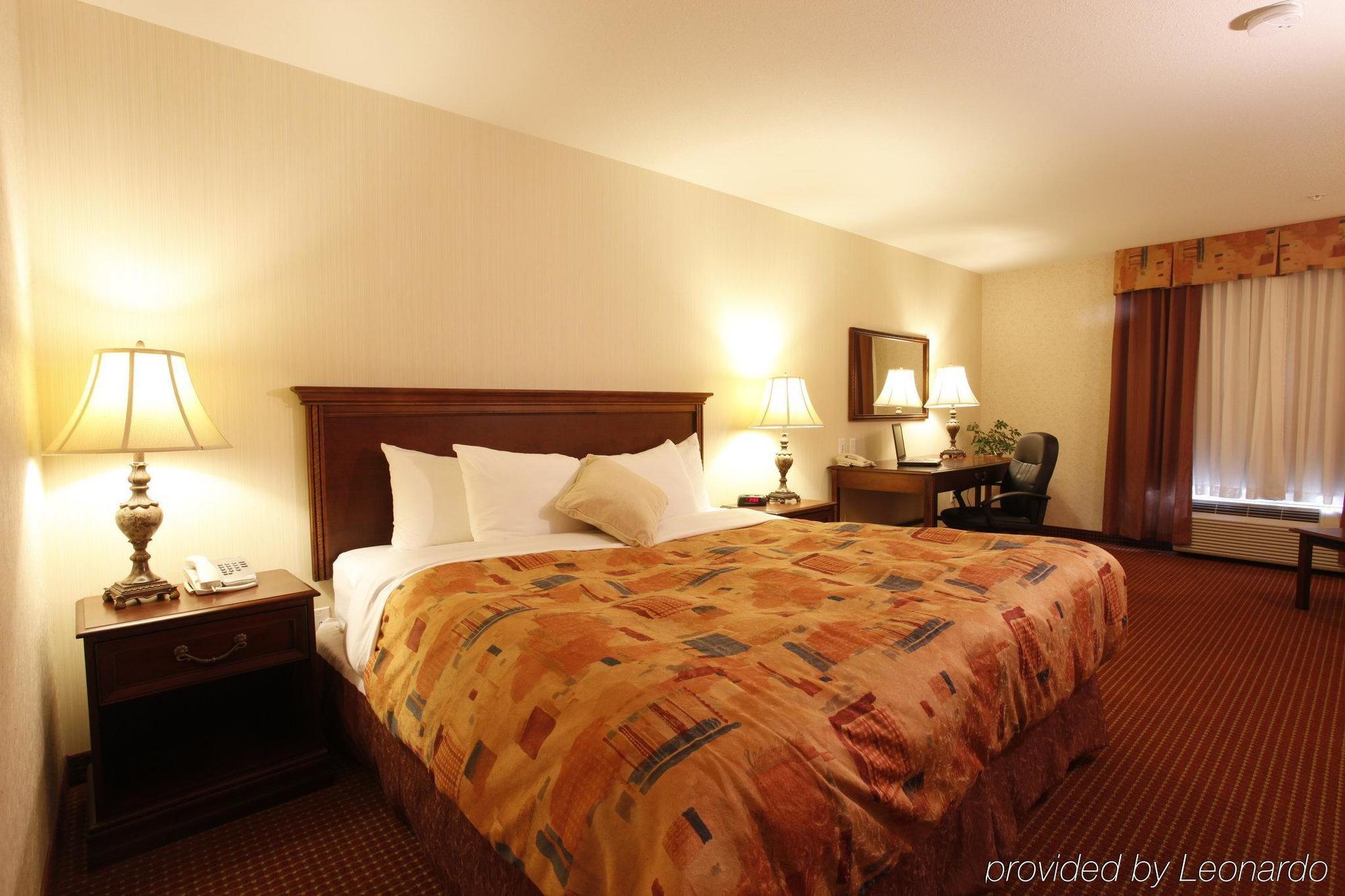 Pomeroy Inn And Suites Chetwynd Luaran gambar