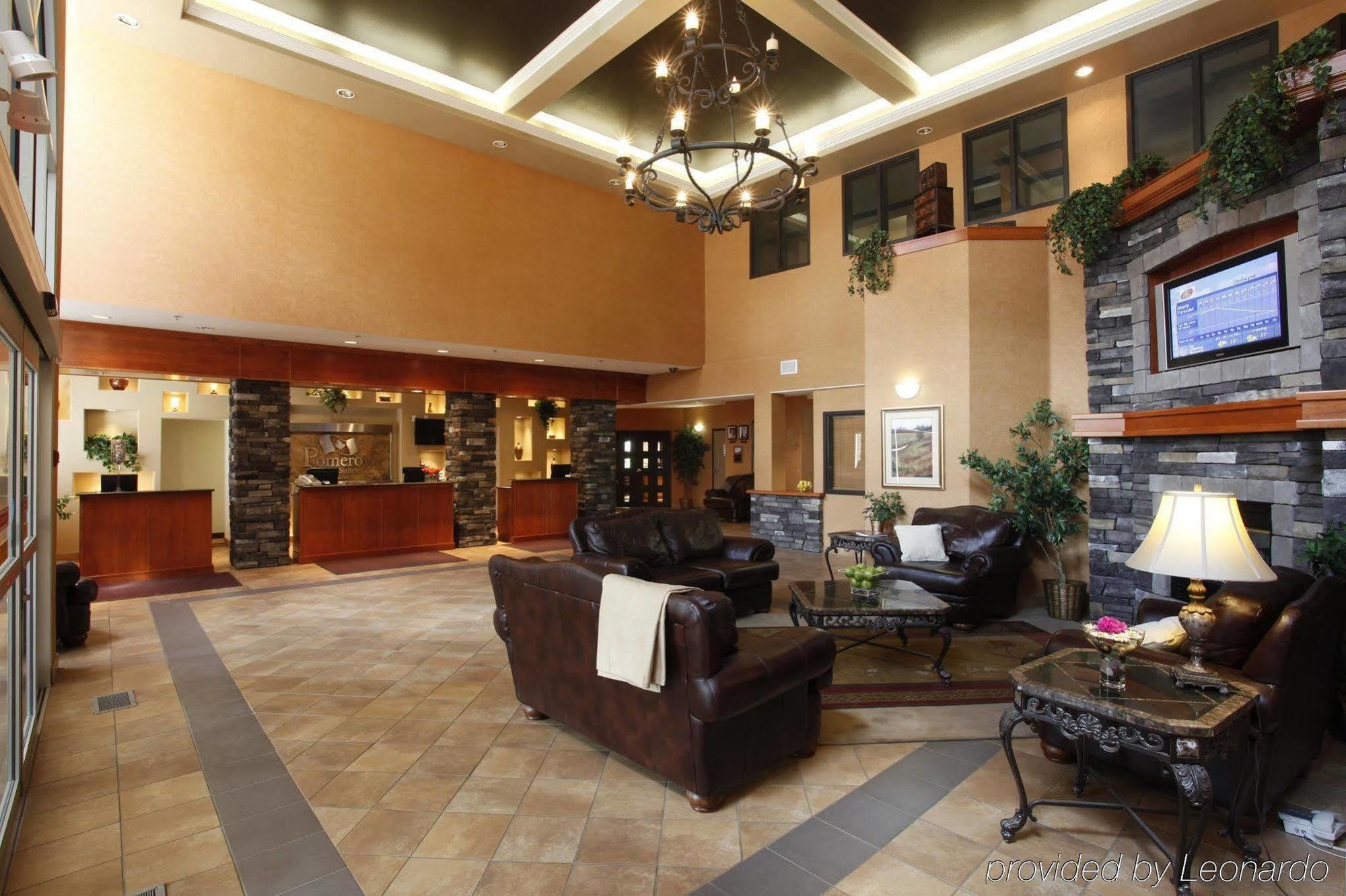 Pomeroy Inn And Suites Chetwynd Luaran gambar